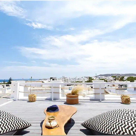 Mykonos Centre 8 Pax With Jacuzzi