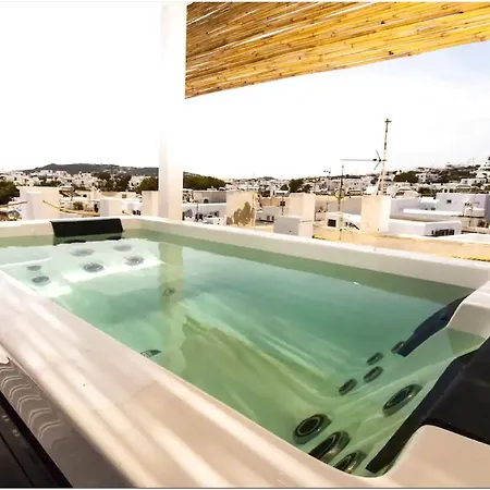 Mykonos Centre 8 Pax With Jacuzzi * Mykonos Town