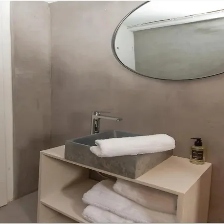 Villa Mykonos Centre 8 Pax With Jacuzzi *