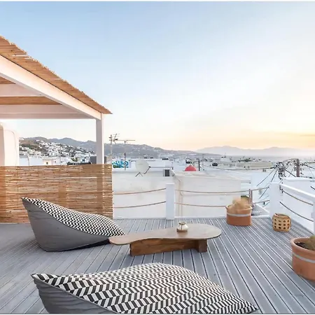 Mykonos Centre 8 Pax With Jacuzzi Villa