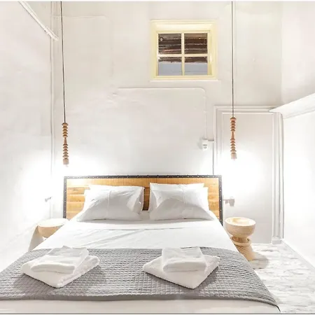 Villa Mykonos Centre 8 Pax With Jacuzzi